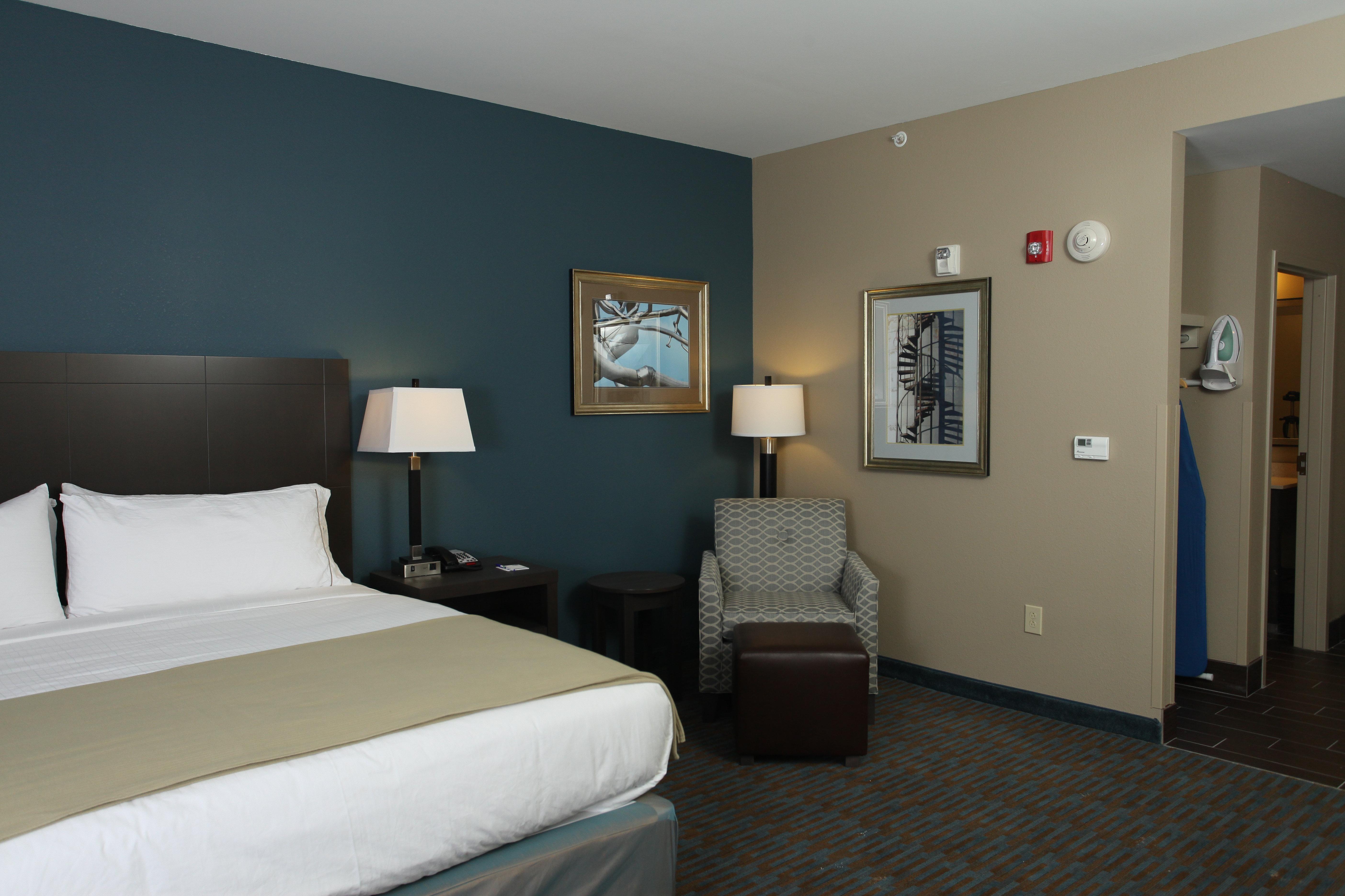 Holiday Inn Express Hotel & Suites Goldsboro - Base Area, An Ihg Hotel Kültér fotó
